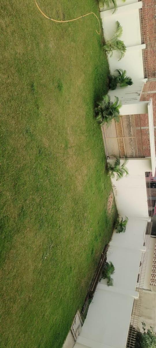 Jhankar Banquet And Lawn Varanasi Exteriör bild